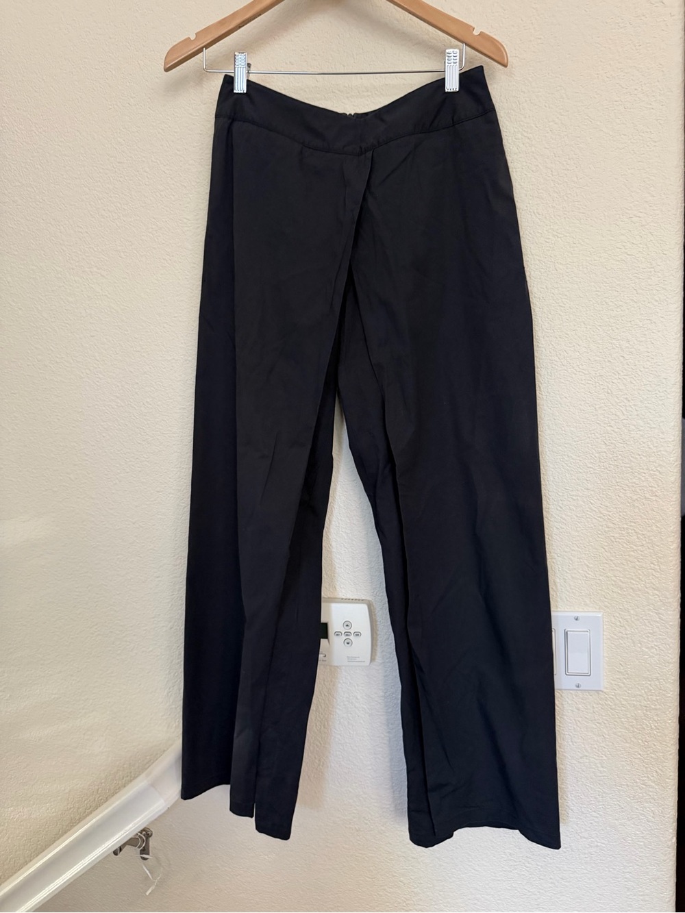 Maya Negri Black Asymmetric Wrap Front Wide-Leg Trousers size 2 97% cotton